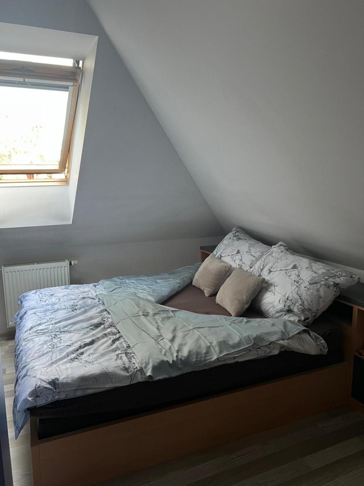 Rodinny Dum Praha 8, Kobylisy Villa *