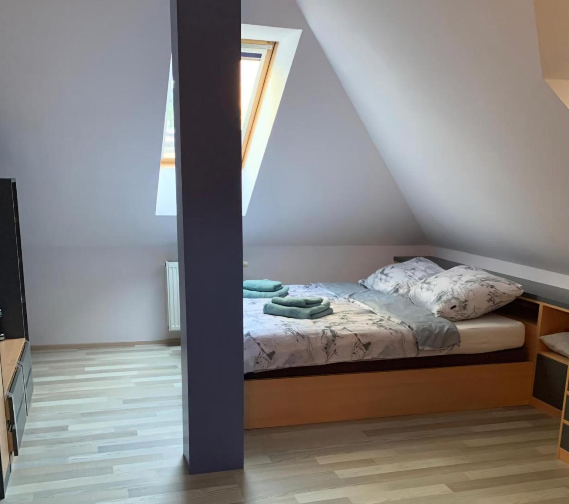 Rodinny Dum Praha 8, Kobylisy Villa Praga